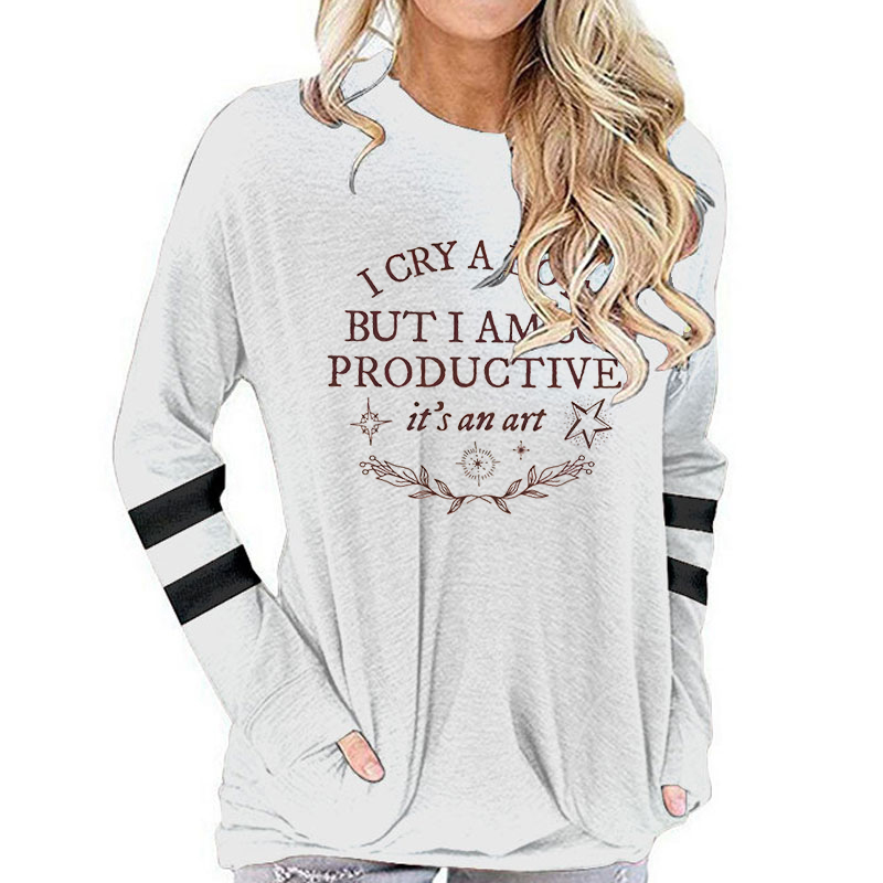 Winter Clothing Quotes - تي شيرت نسائي بأكمام طويلة ورقبة