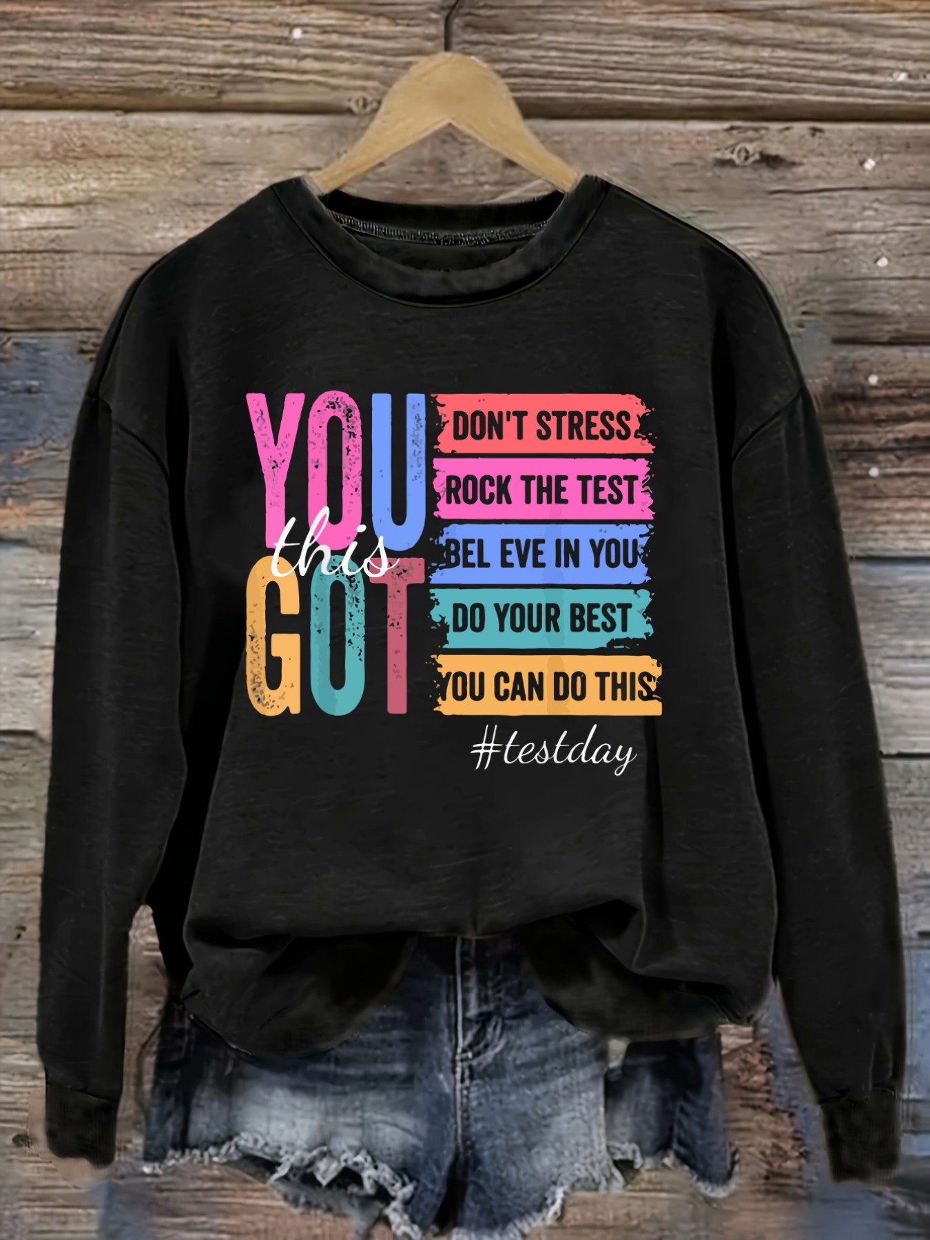 Winter Clothing Quotes - تي شيرت نسائي كاجوال بأكمام طويلة
