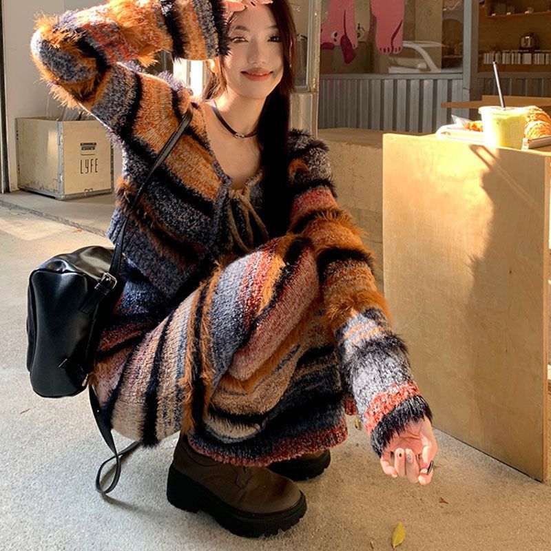 طقم سترة وتنورة من قطعتين للنس - مراجعة Winter Clothing Sales وسعره