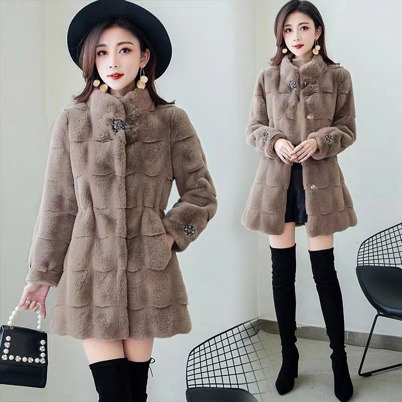 معاطف نسائية من الفرو الصناعي  - مراجعة Winter Clothing Work وسعره