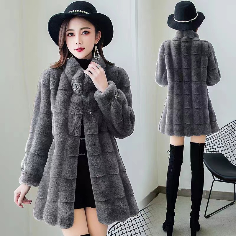 معاطف نسائية من الفرو الصناعي  - مراجعة Winter Clothing Work وسعره