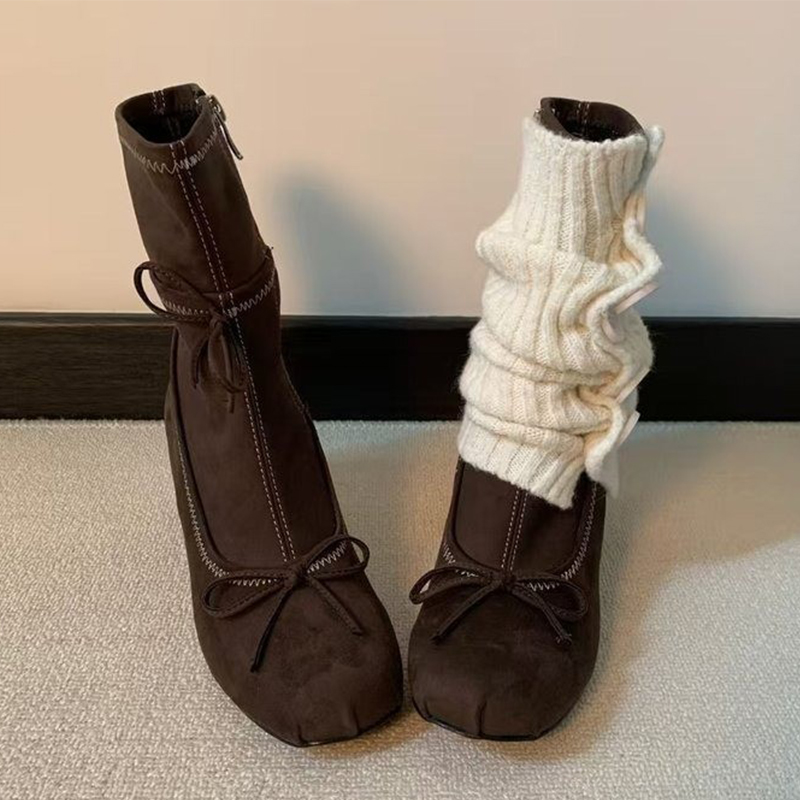 القوس عالية الكعب النساء أحذية - مراجعة Winter Clothing Trends 2025 وسعره