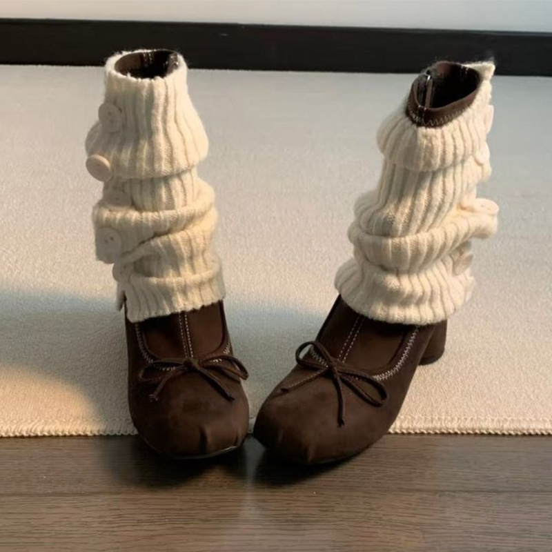 القوس عالية الكعب النساء أحذية - مراجعة Winter Clothing Trends 2025 وسعره