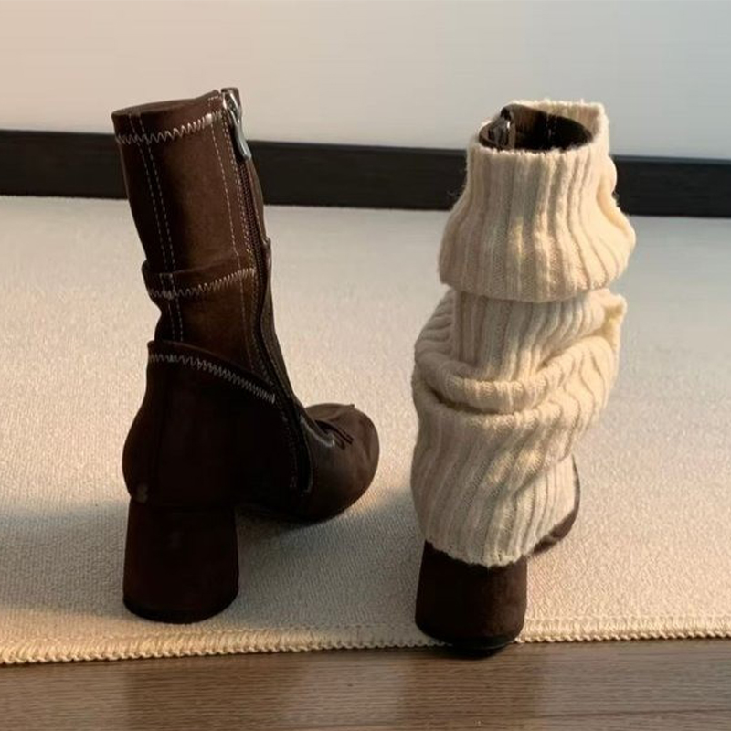 القوس عالية الكعب النساء أحذية - مراجعة Winter Clothing Trends 2025 وسعره