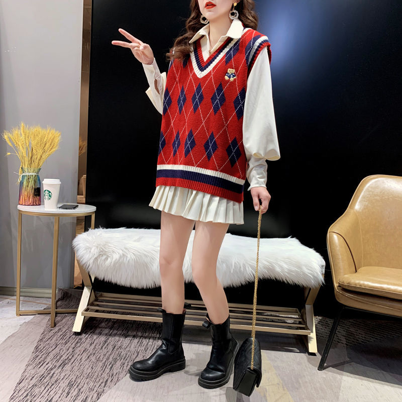 سترات حمراء متماسكة للنساء صدر - مراجعة Winter Clothing Trends 2025 وسعره