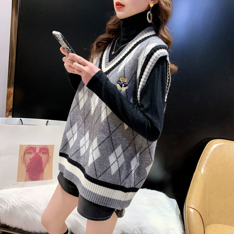 سترات حمراء متماسكة للنساء صدر - مراجعة Winter Clothing Trends 2025 وسعره