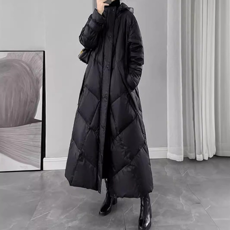 ملابس نسائية مبطنة جديدة لعام  - مراجعة Winter Clothing Trends 2025 وسعره