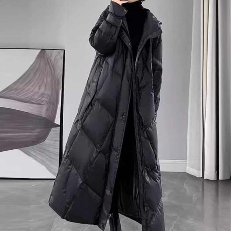 ملابس نسائية مبطنة جديدة لعام  - مراجعة Winter Clothing Trends 2025 وسعره
