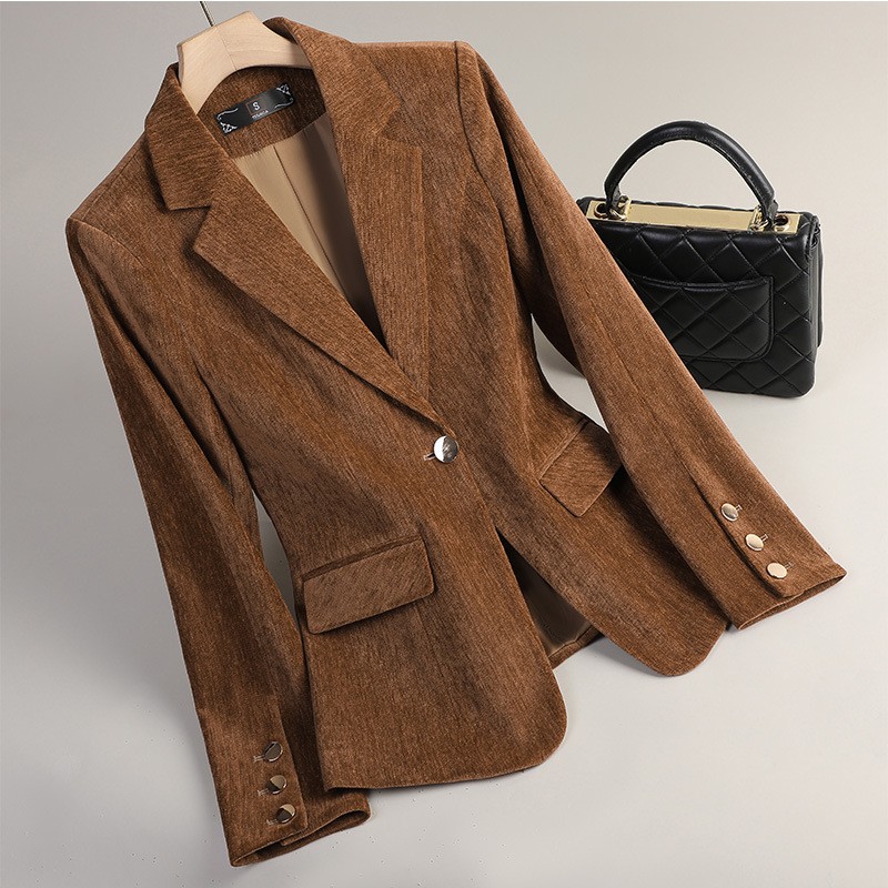سترة نسائية مخملية باللون الذه - مراجعة Winter Clothing Work وسعره