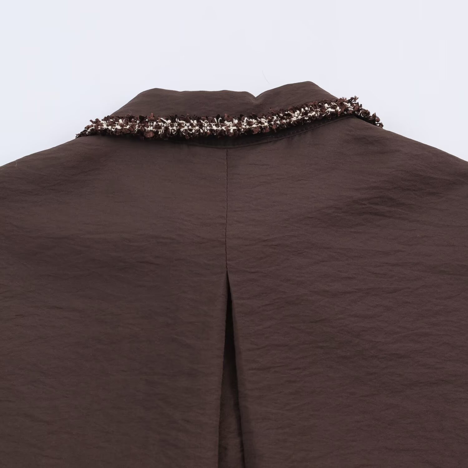 النمط الأوروبي والأمريكي 2025  - مراجعة Winter Clothing Trends 2025 وسعره