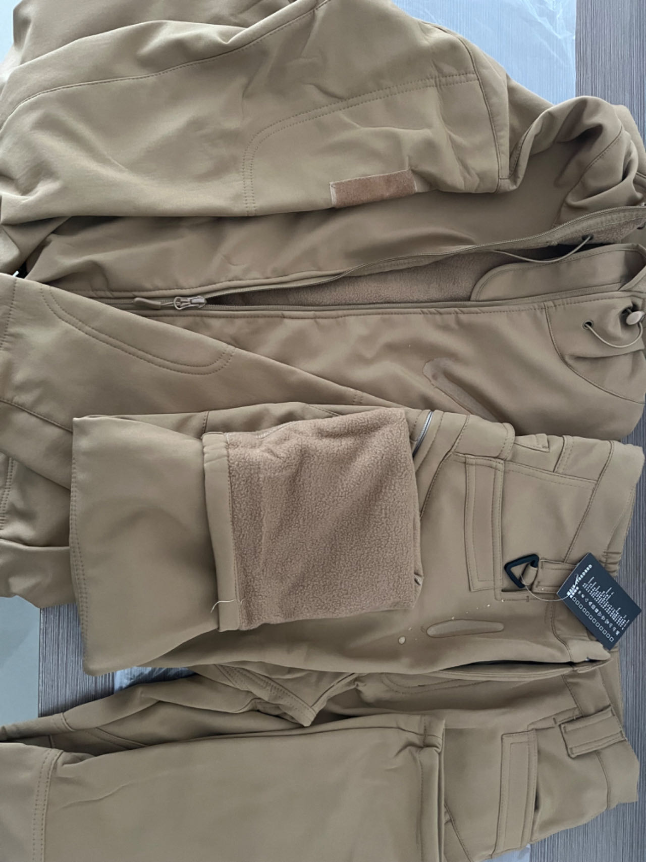 الرجال العسكرية التكتيكية الشت - مراجعة Windproof Jacket Softshell وسعره
